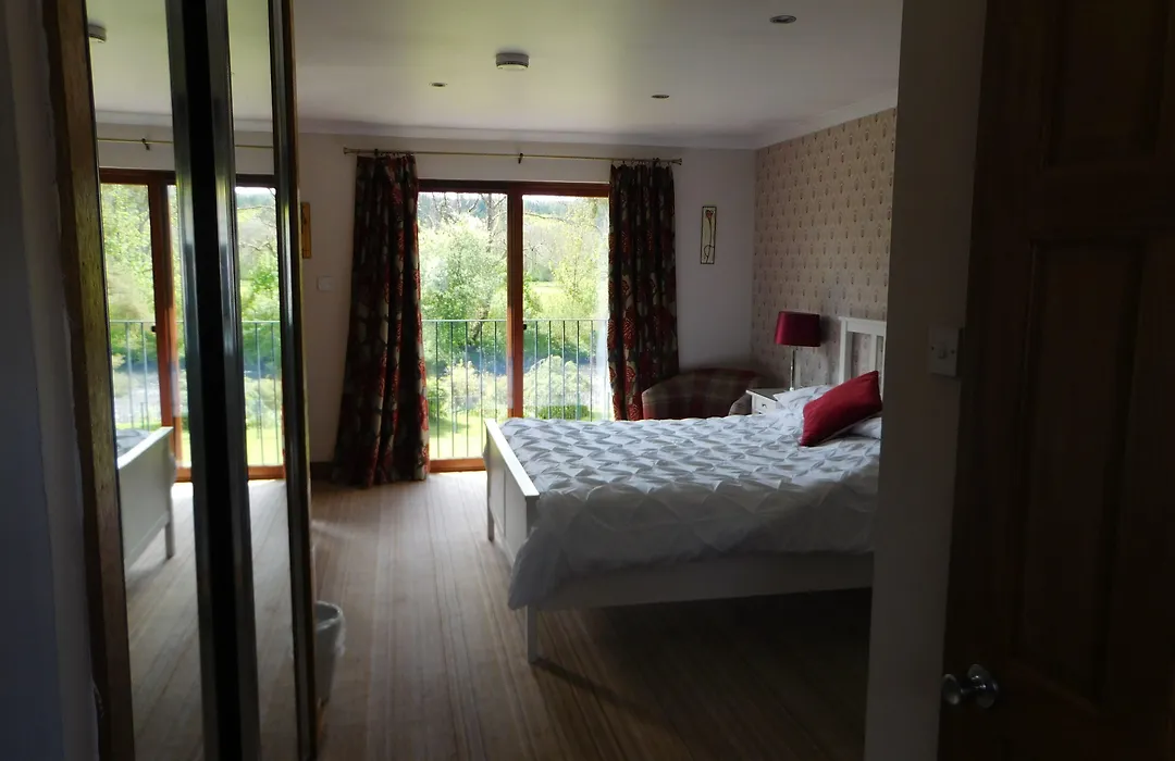 Riverside House-1